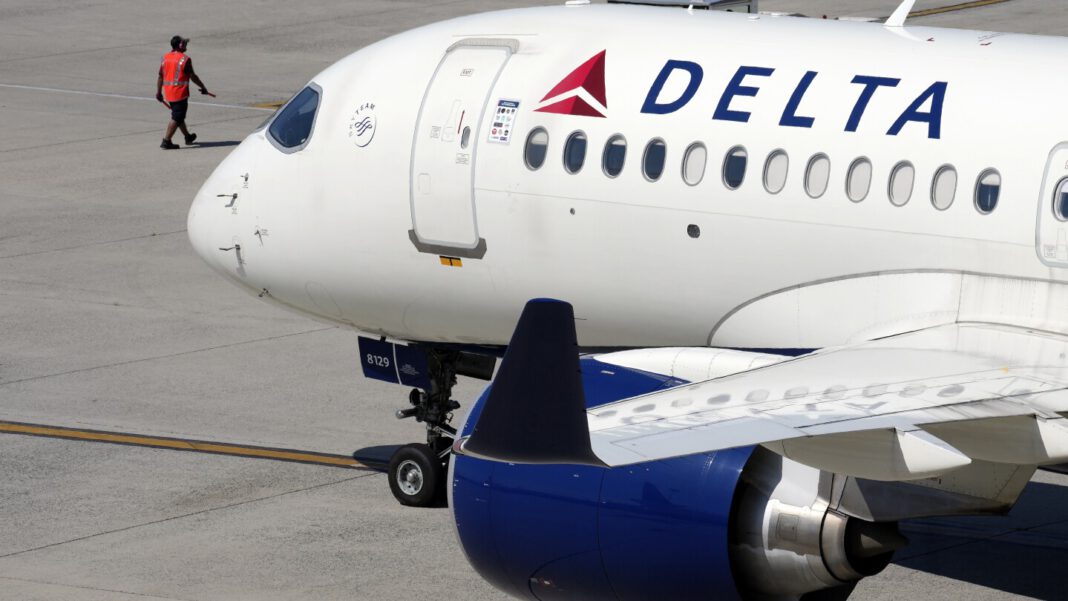 Air travel delays continue, though most airlines have recovered from global tech outage