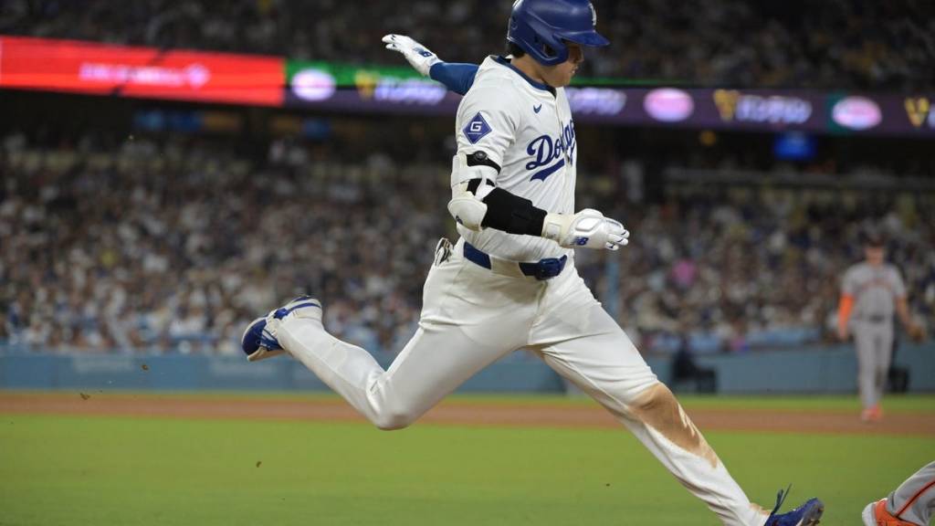 Dodgers vs. Giants MLB player props and odds