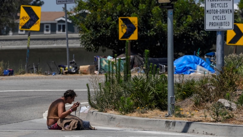 Can tech help solve the Los Angeles homeless crisis? Finding shelter may someday be a click away