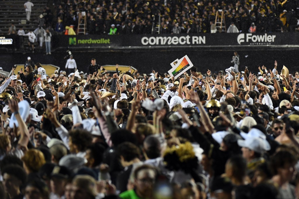 Colorado’s crazy OT win had everything: A Hail Mary and premature torn goal post