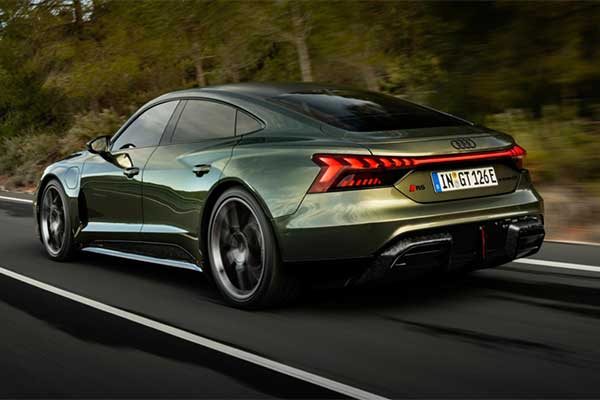 Audi Recalls More Than 6000 E-tron Models Due To A Short Circuit In The Batteries