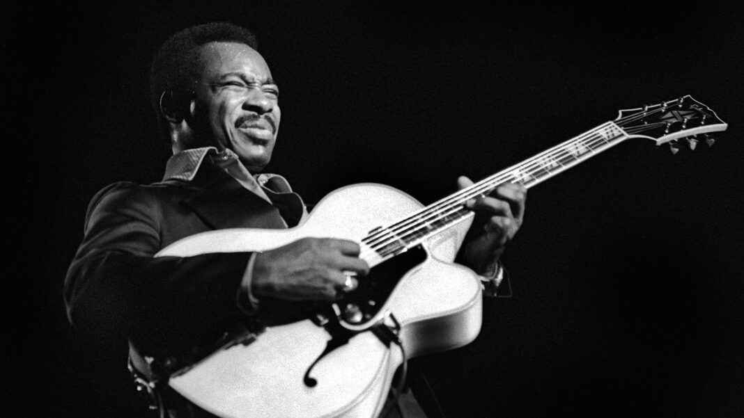 he-knocked-on-the-door-of-his-girlfriends-ex-the-guy-said-no-man-not-my-guitar-yep-youve-g672e9b3478a55.jpg “He knocked on the door of his girlfriend’s ex. The guy said, ‘No, man, not my guitar!’ ‘Yep, you’ve got to give it up’”: George Benson on how he got the Gibson that shaped his 1976 chart-topping record, Breezin’