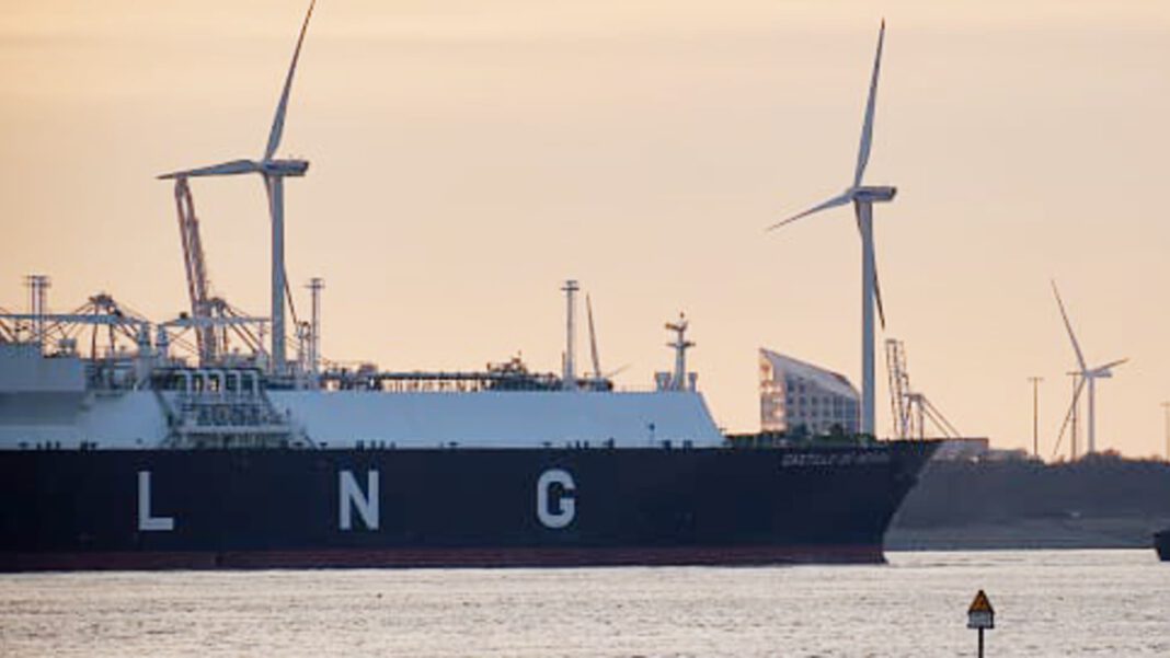 Venture Global closes below IPO price in disappointing debut despite Trump’s support of LNG industry
