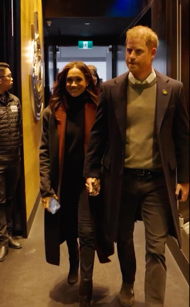 meghan-markle-and-prince-harry-make-surprise-appearance-at-vancouver-nhl-game.jpg Meghan Markle and Prince Harry make surprise appearance at Vancouver NHL game